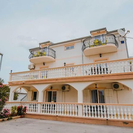 Apartmani Tamaris Vodice Extérieur photo