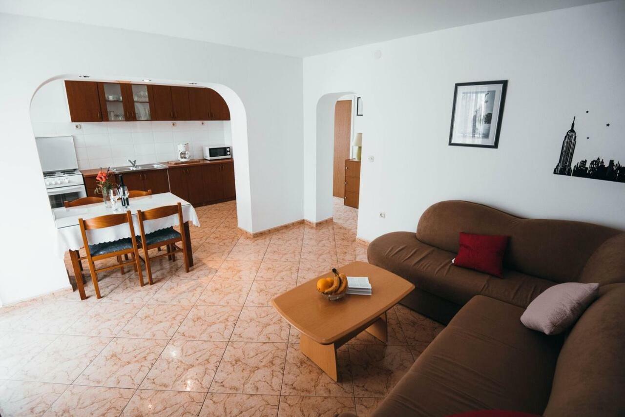 Apartmani Tamaris Vodice Extérieur photo