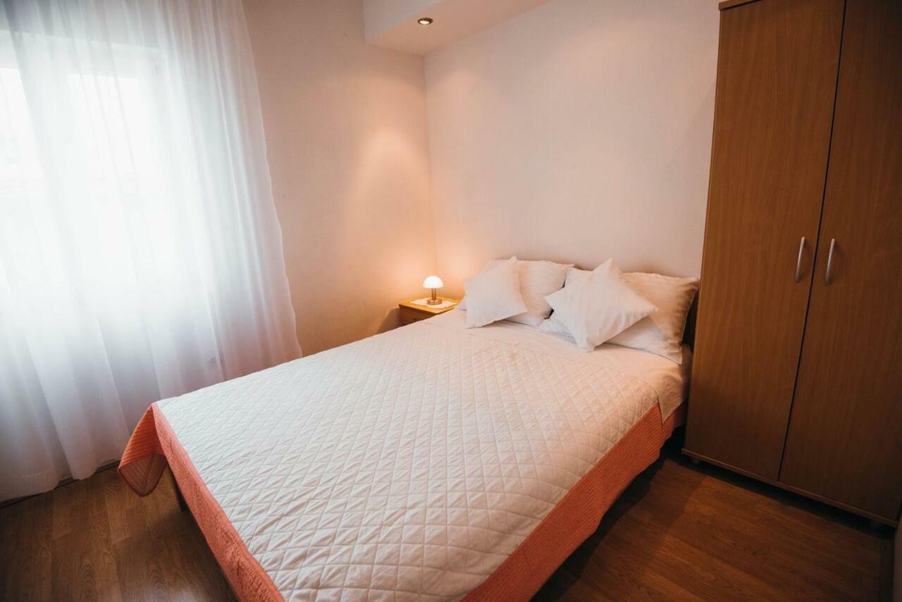 Apartmani Tamaris Vodice Extérieur photo
