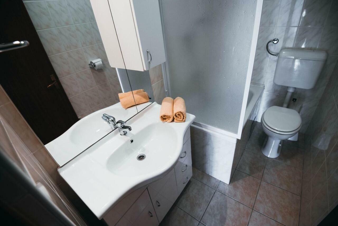 Apartmani Tamaris Vodice Extérieur photo