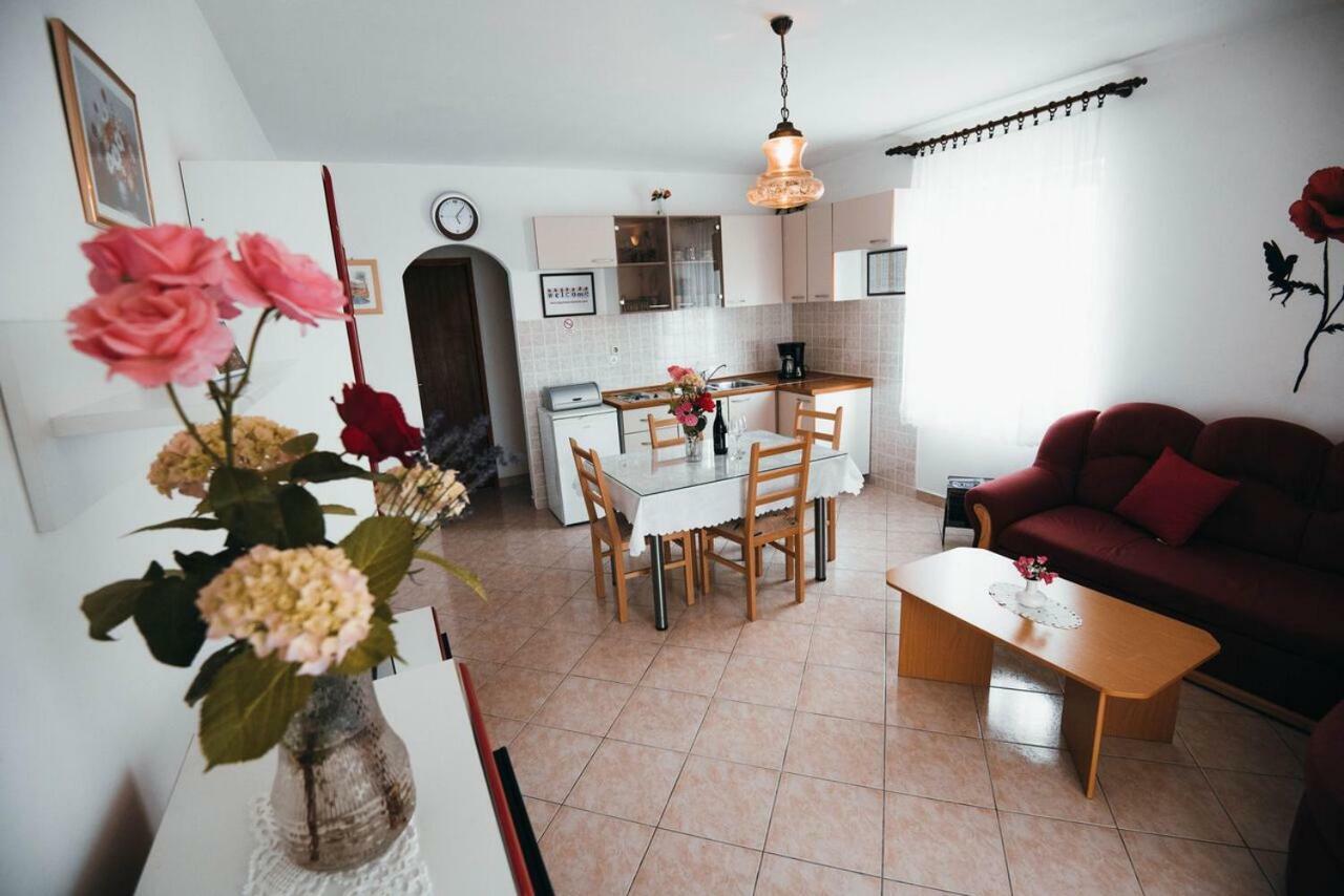 Apartmani Tamaris Vodice Extérieur photo