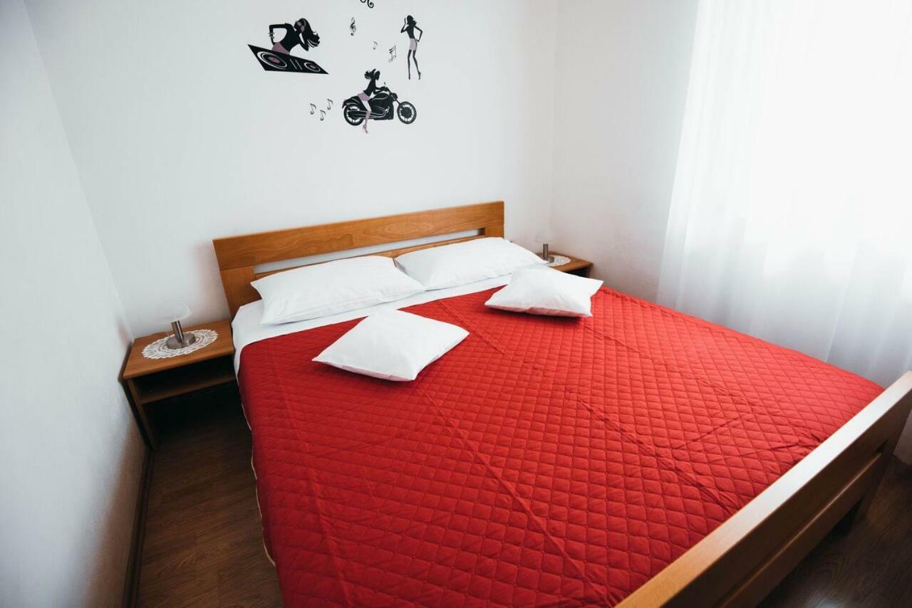 Apartmani Tamaris Vodice Extérieur photo