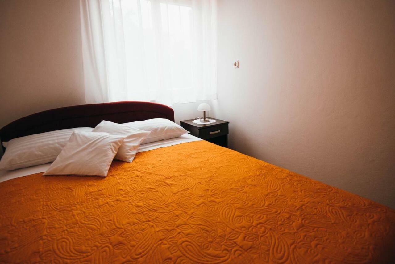Apartmani Tamaris Vodice Extérieur photo