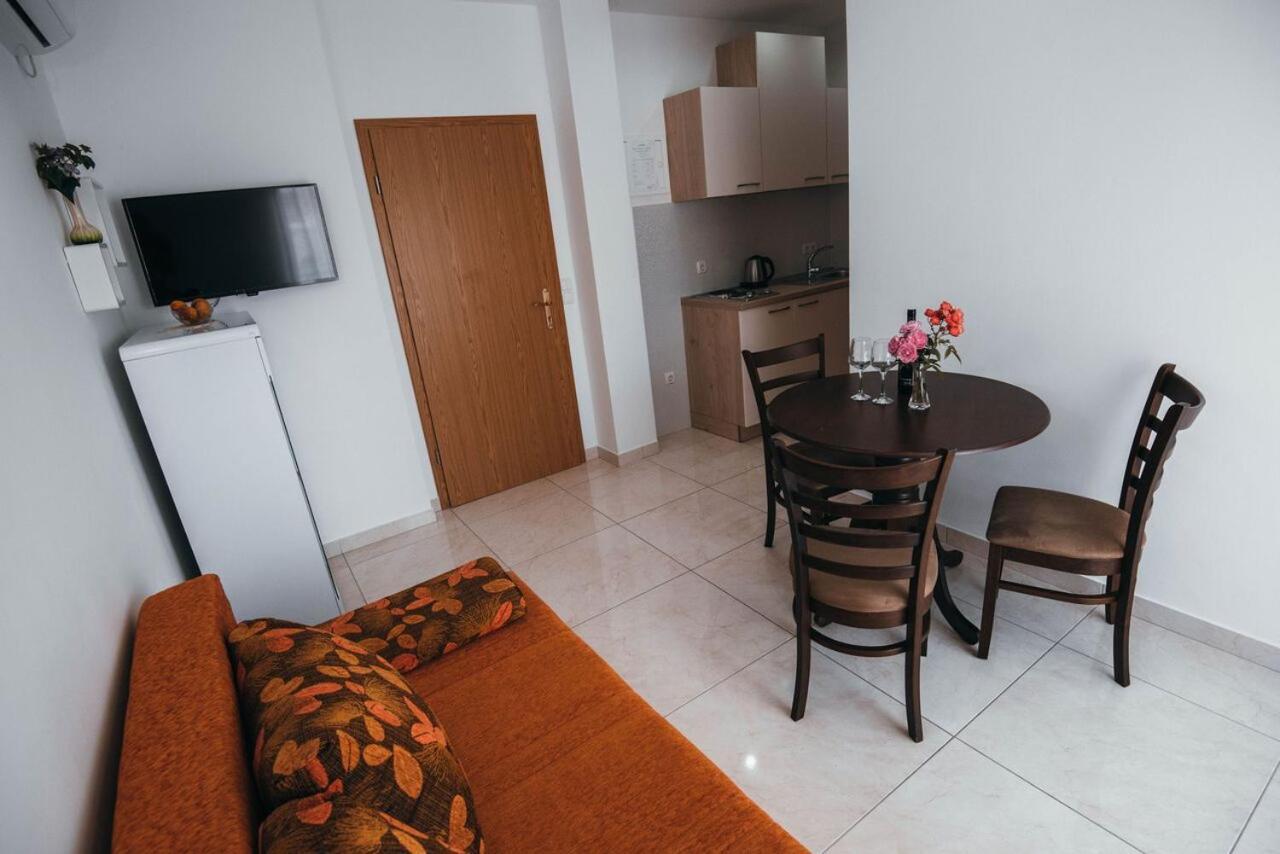 Apartmani Tamaris Vodice Extérieur photo